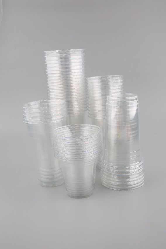 Пластмасови чаши за еднократна употреба2