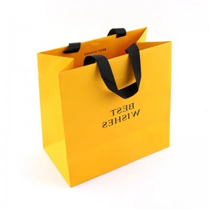 Custom shopping bags with logos