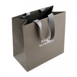Custom shopping bags with logos