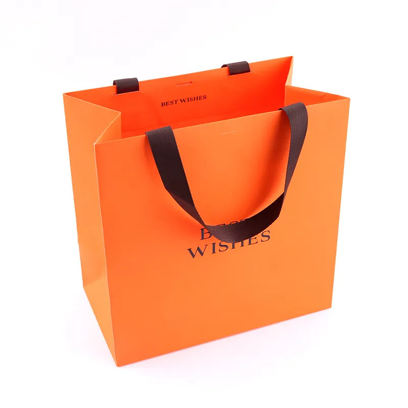 Custom shopping bags with logos