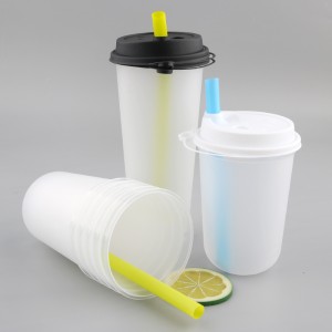 Customizable & Disposable Plastic Cups with Lids Wholesale